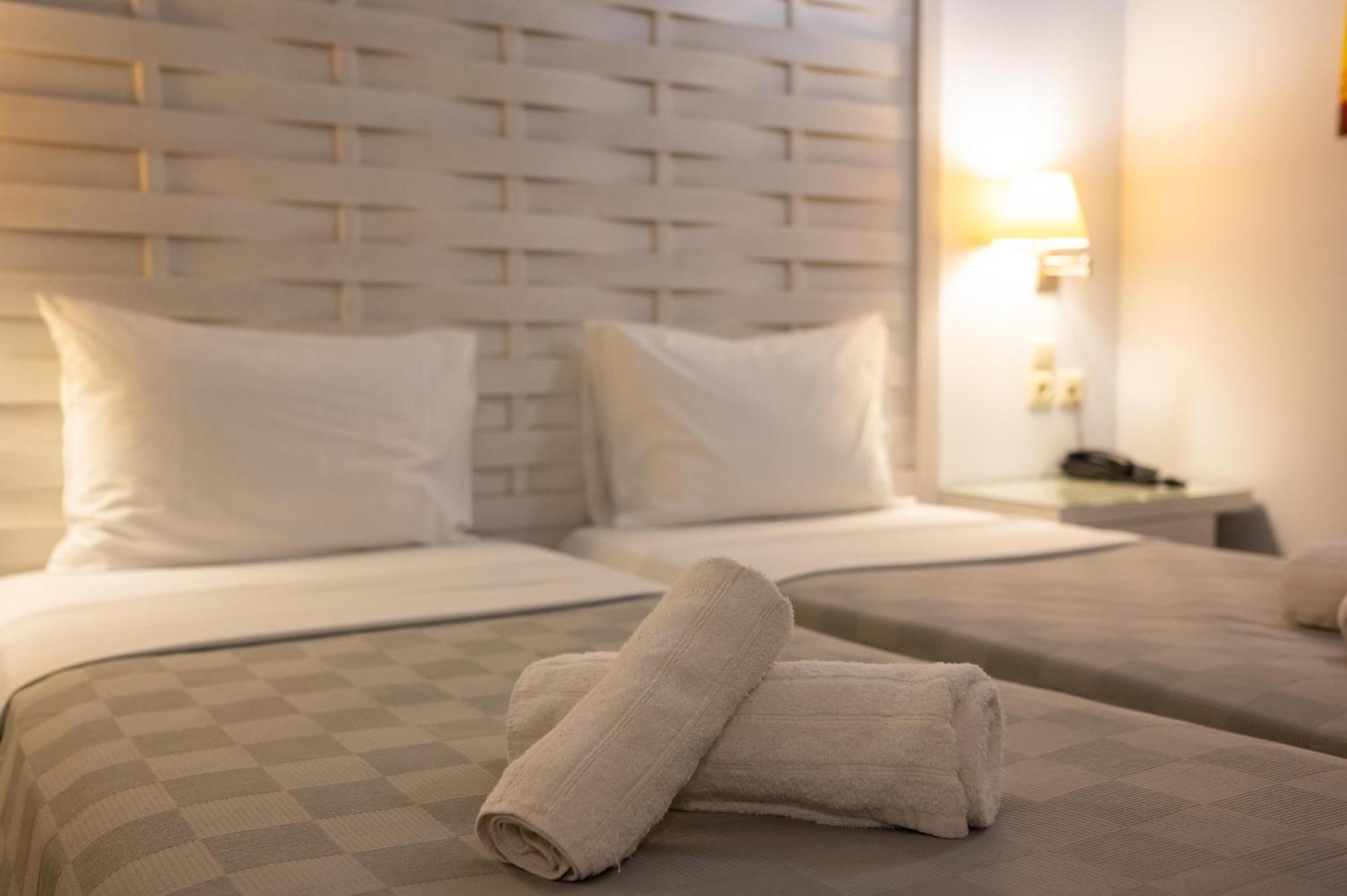 Aktaion Resort Gythio Ngoại thất bức ảnh