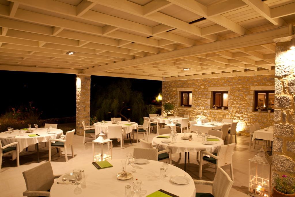 Aktaion Resort Gythio Ngoại thất bức ảnh