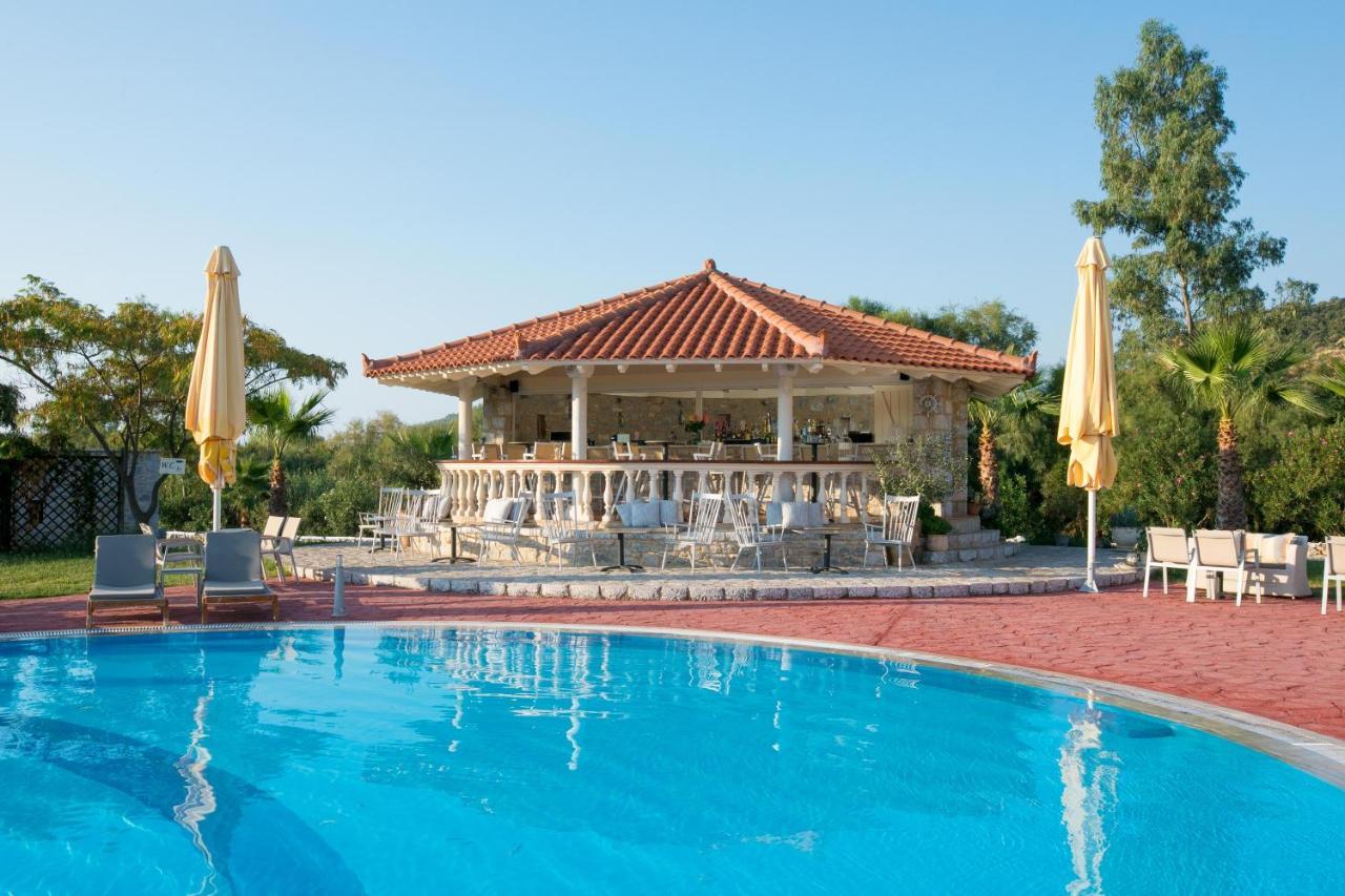 Aktaion Resort Gythio Ngoại thất bức ảnh